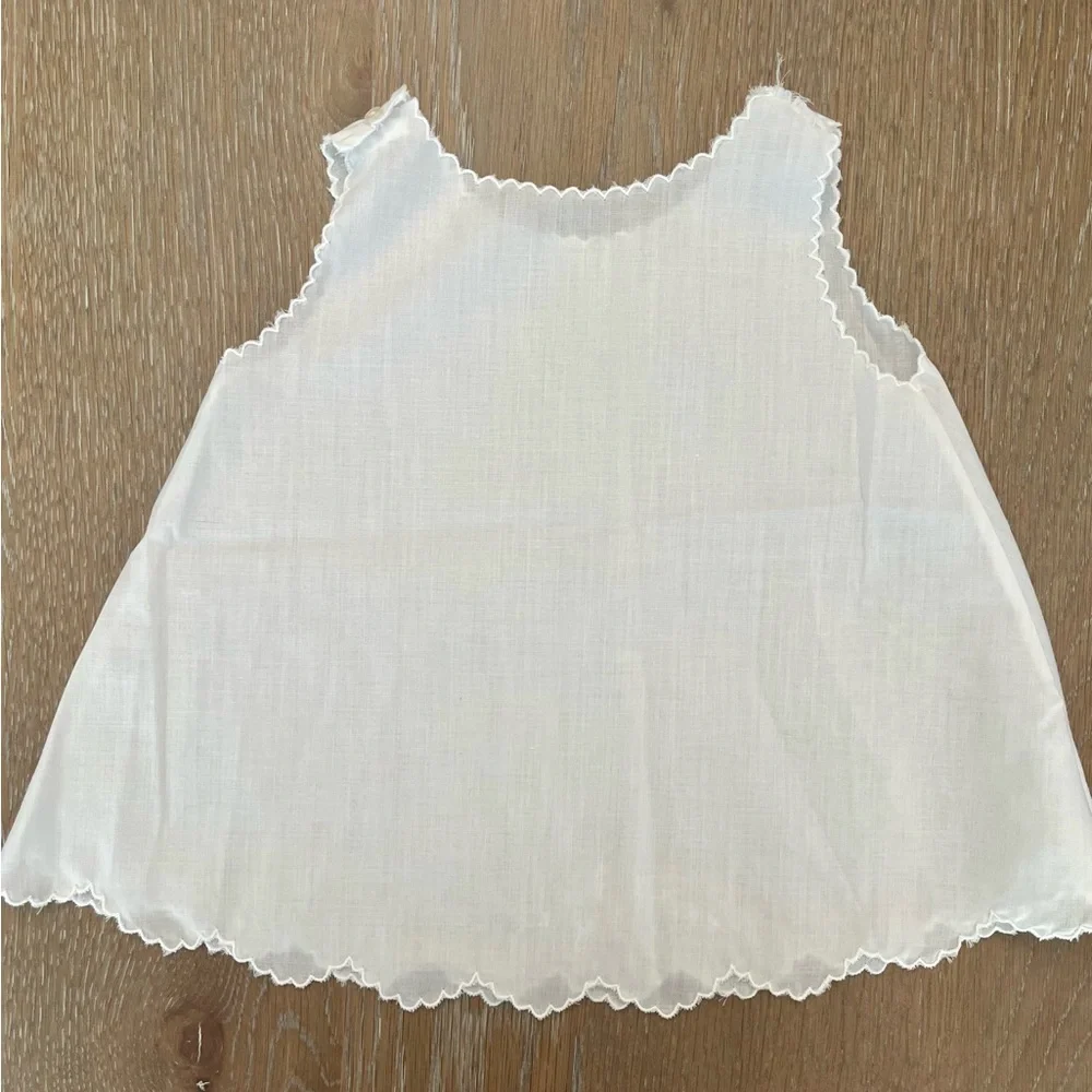 Feltman Bros Vintage white baby gown with overcoat white buttons infant 0-3 mos‎